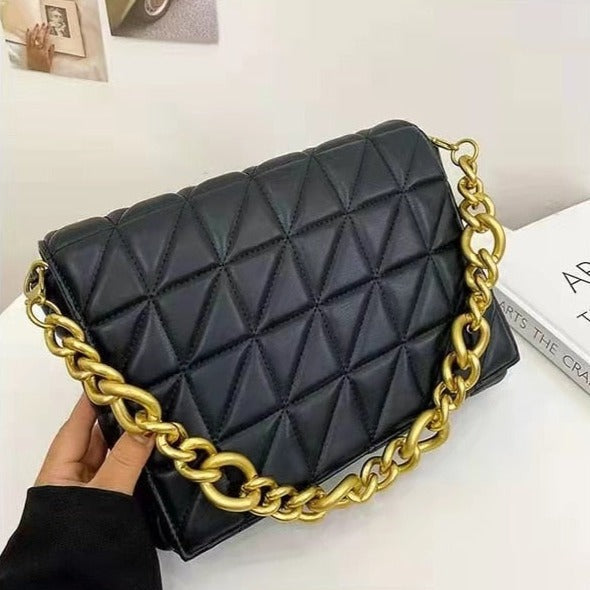Bolsa Zaha