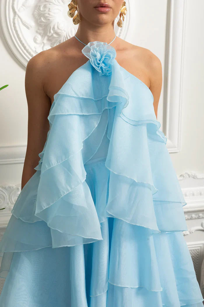 Vestido com Camadas Estilo Moderno