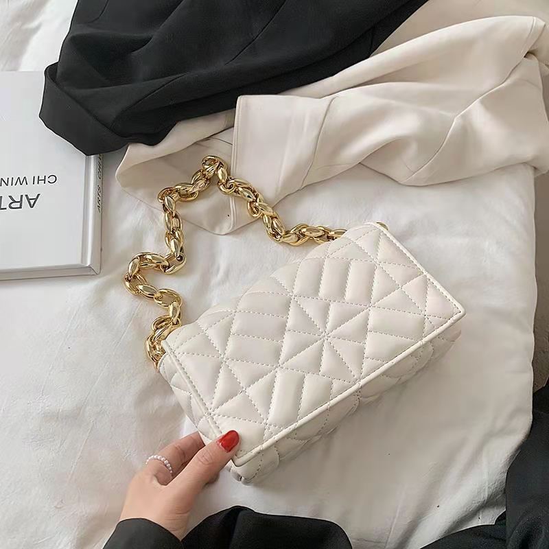 Bolsa Zaha