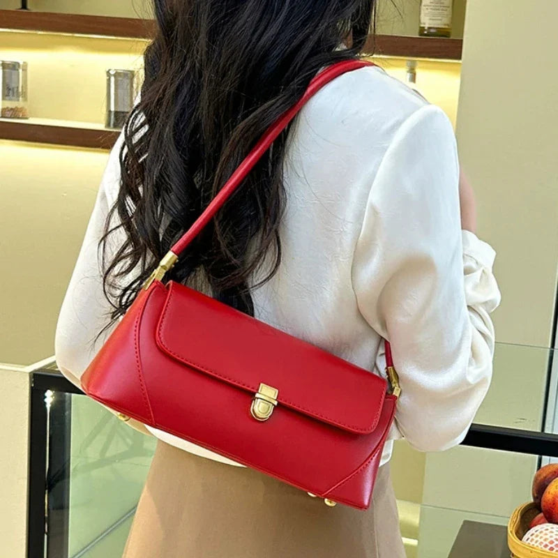 Bolsa de Ombro – Couro Ecológico, Estilo Luxo, Pequena e Elegante, Modelo Underarm/Clutch