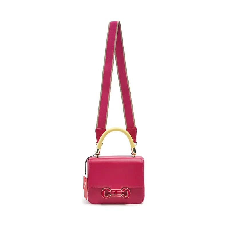 Bolsa CHCH – Luxo Leve e Estilo Moderno