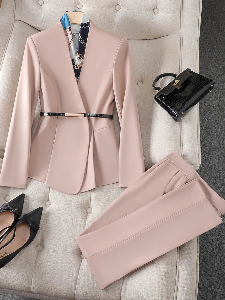 Conjunto Blazer e Calça Alfaiataria com cinto elegante