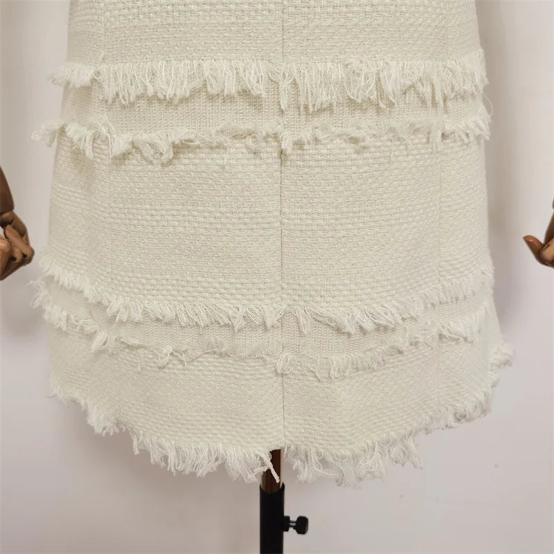 Vestido Tweed Com Cinto pérolas