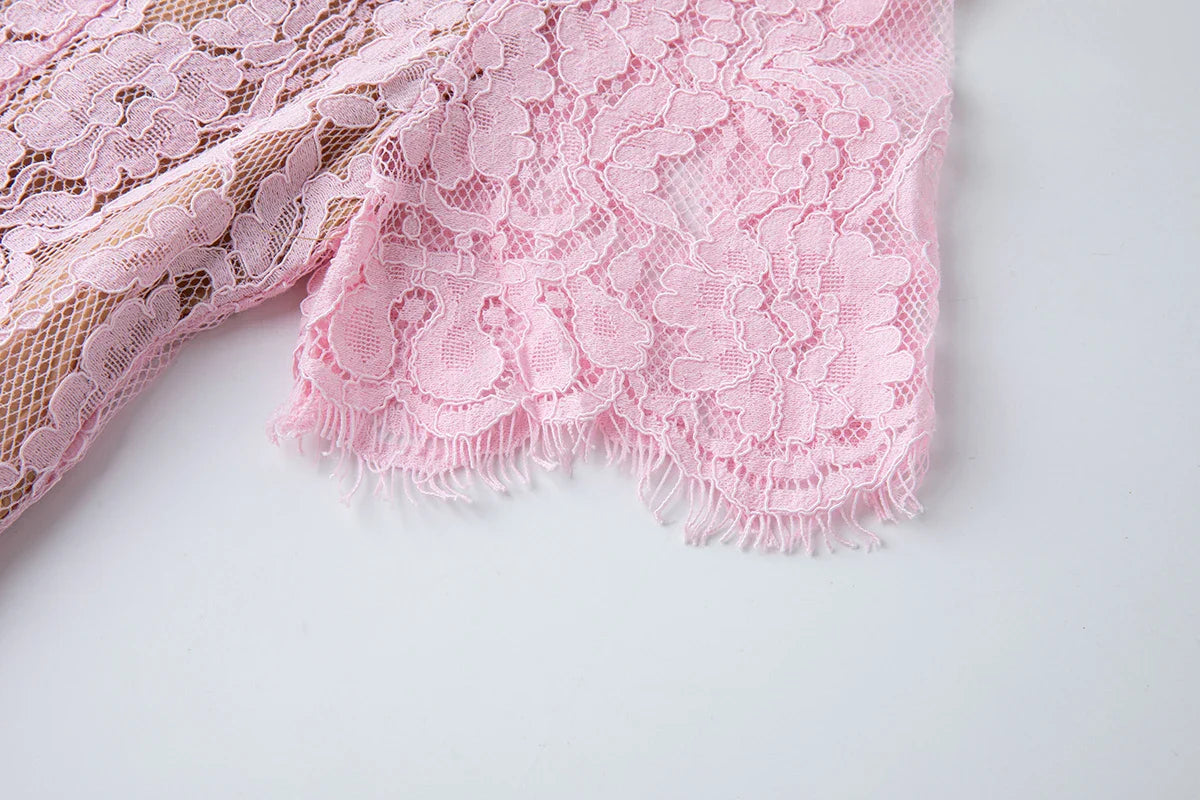 Renda com Pérolas e Strass Bordados à Mão, Gola Redonda, Manga Curta