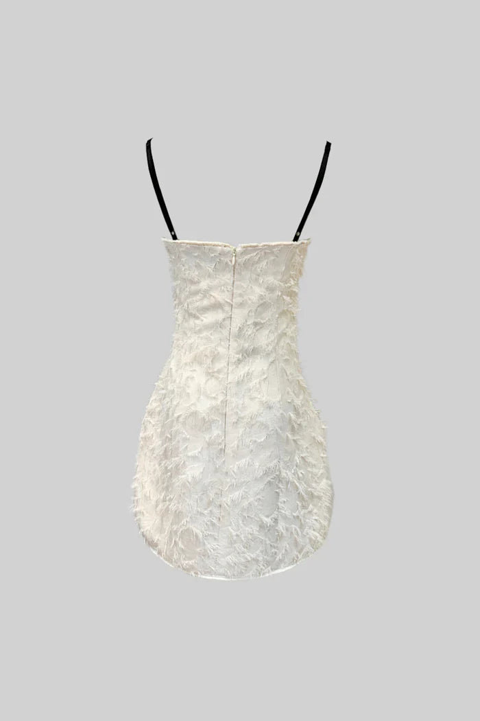 Vestido Com Plumas - Marfim