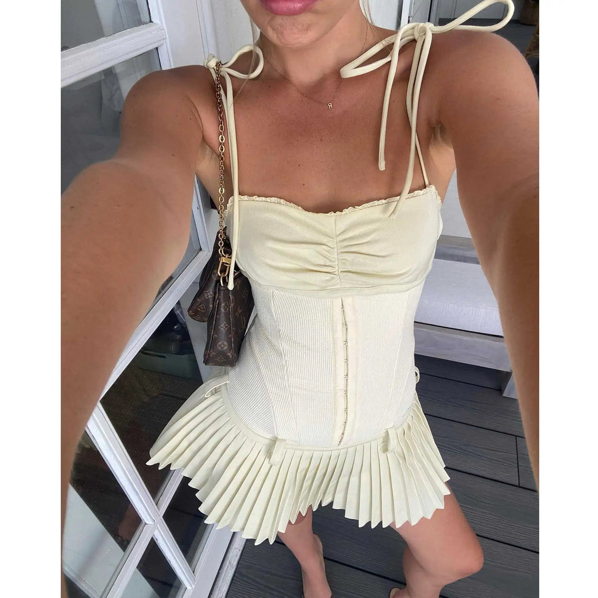 Vestido Lessa