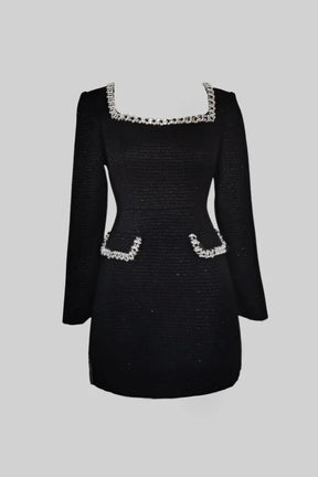 Vestido Tweed com Decote Quadrado e Detalhes Bordados