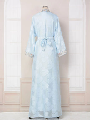 Conjunto – Vestido com Camada Externa de Elegância Sutil