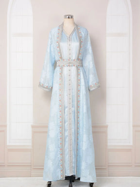 Conjunto – Vestido com Camada Externa de Elegância Sutil