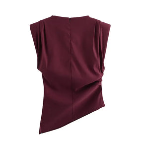 Regata Elegante com Ombreiras e Gola Redonda – Look Sofisticado