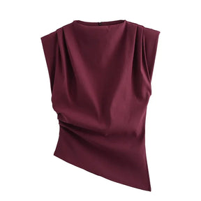 Regata Elegante com Ombreiras e Gola Redonda – Look Sofisticado