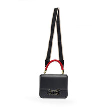 Bolsa CHCH – Luxo Leve e Estilo Moderno