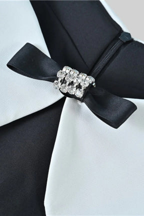Vestido Minimalista com Detalhe de Laço - P&B