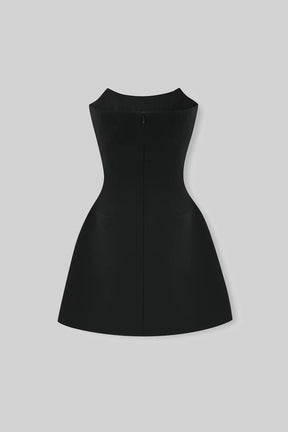 Vestido com Detalhes Bordado a Mão
